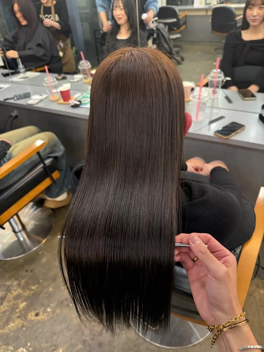 ロング カット ヘアカラー トリートメント 縮毛矯正/レイヤー カット⭐️SHOTAのヘアスタイル