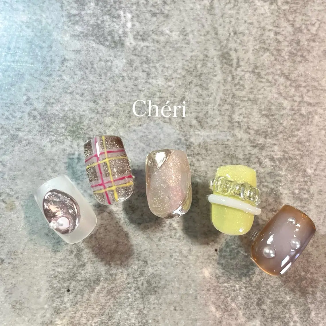 ネイル Chéri［シェリ］ nail salonのネイルデザイン