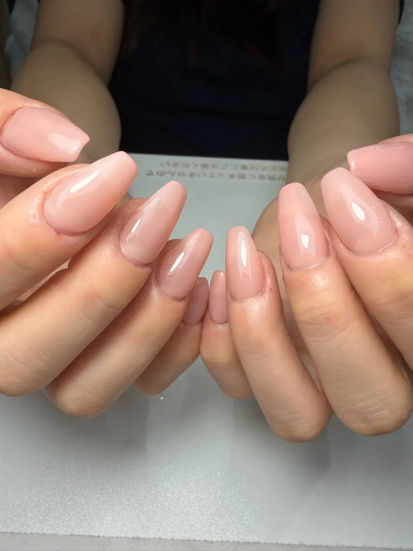 ネイル ワンカラーネイル ハンドネイル Li'a AYAKAのネイルデザイン