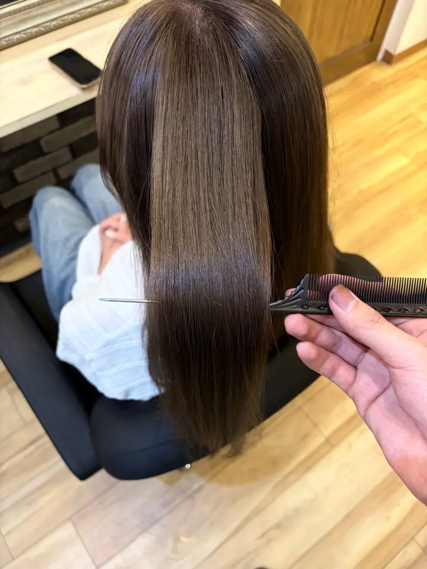 ロング カラー グレージュ ミルクティーグレージュ ヘアカラー koki/ 透明感カラーのヘアスタイル