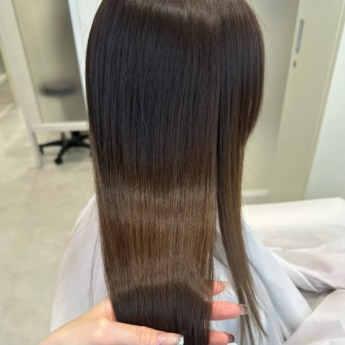 ロング ロングレイヤー くびれヘア 髪質改善 ヨシンモリ 韓国風ヘア 韓国𝐻𝑎𝑖𝑟 🇰🇷🖤ハラのヘアスタイル