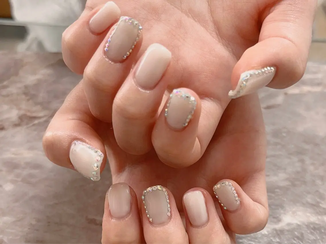 ネイル アートネイル 持ち込み ストーンネイル Will nail salonのネイルデザイン