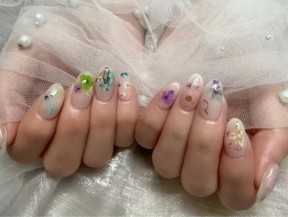 ネイル ハンドケア ＆ME アンドミーのネイルデザイン