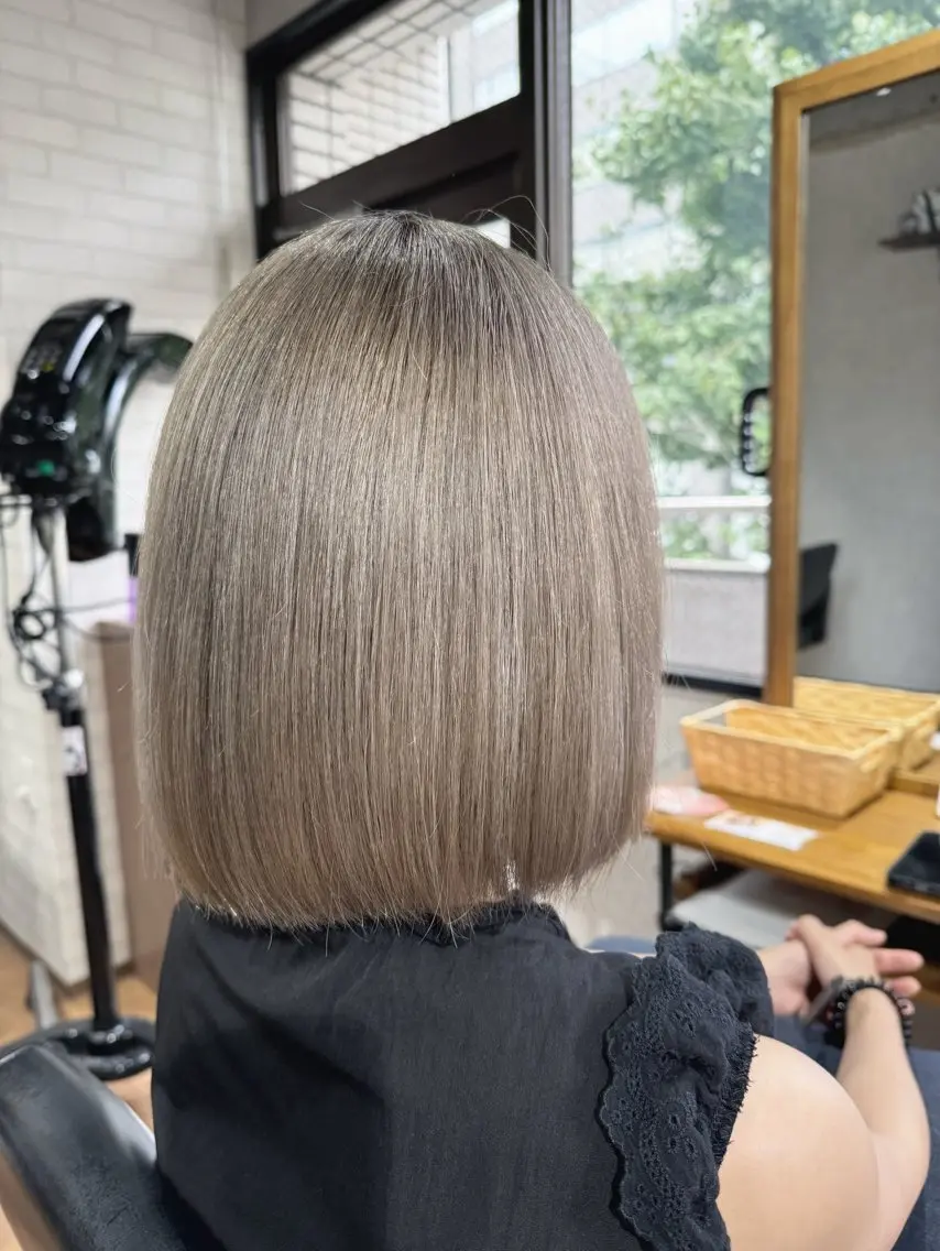 ショート カラー シルバー ボブ カット ヘアカラー ✨ハイトーン カラー福岡拓也✨のヘアスタイル