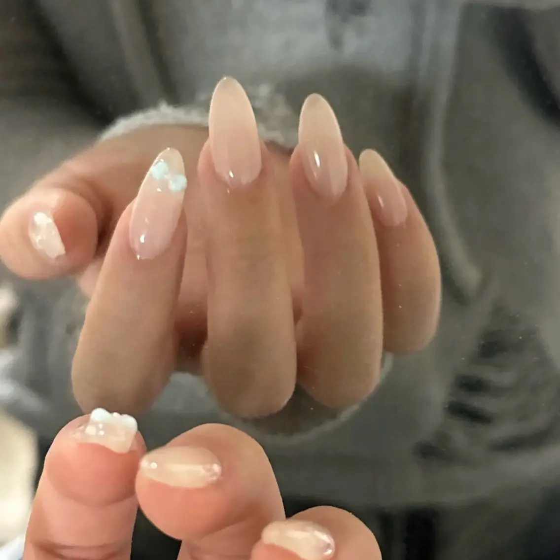 ネイル シンプルネイル ハンドネイル 彩 名のネイルデザイン