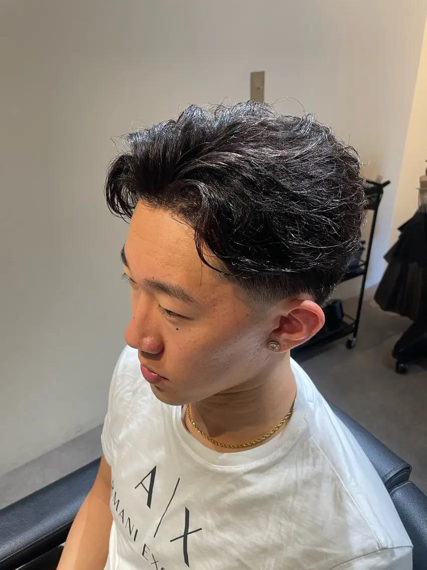 ミディアム 下山 けいんのヘアスタイル