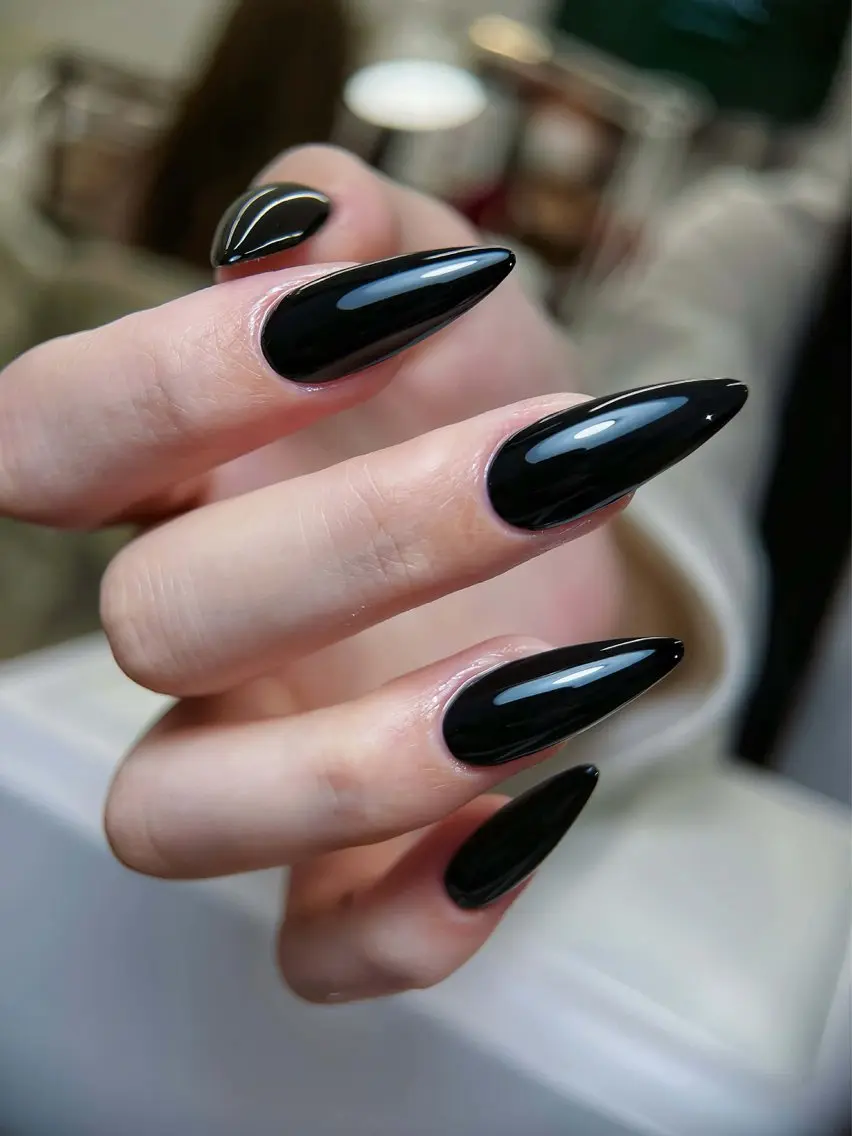 ロング ハンドネイル 28nails .thaoのネイルデザイン