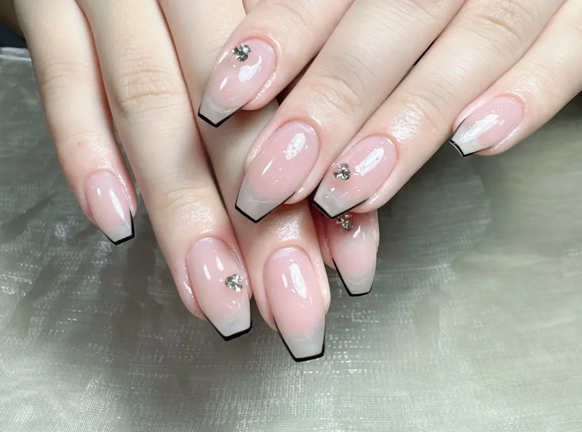 ネイル ShioriNail (旧:L.nail)のネイルデザイン