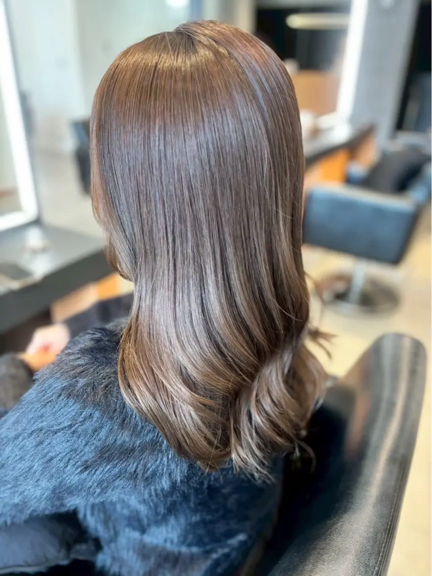 ロング 松山 麻一のヘアスタイル
