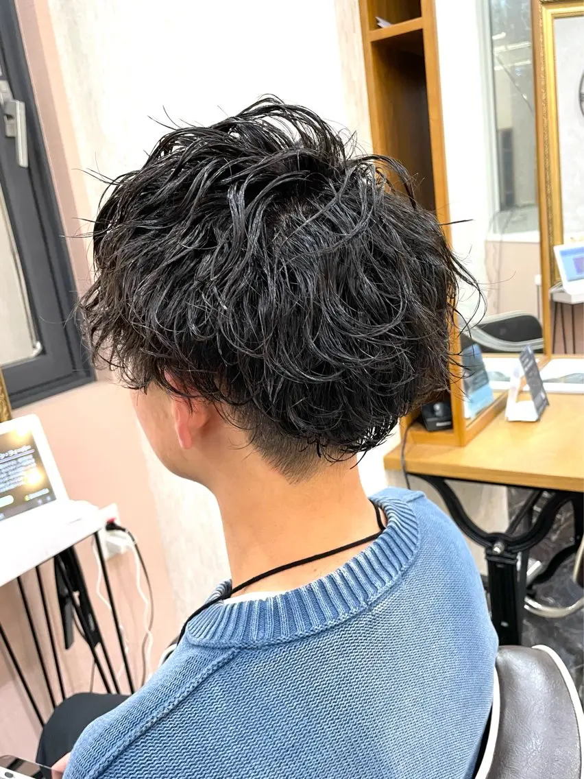 メンズカットスパイラルパーマ‼️波巻きも可能の写真