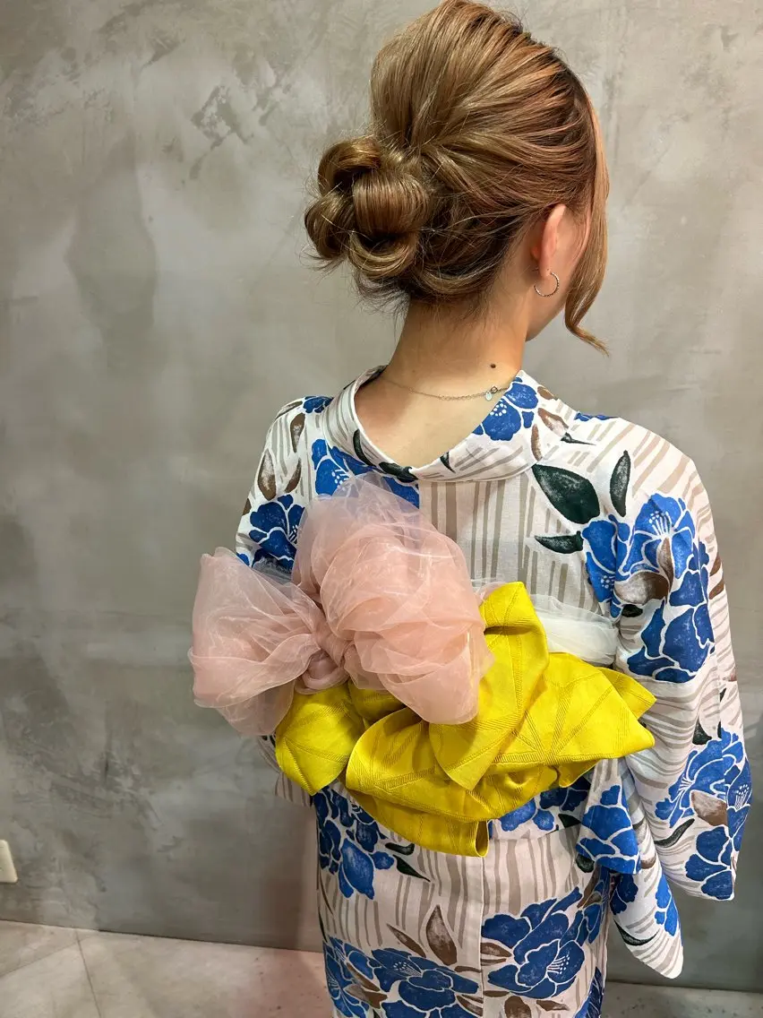 セミロング ヘアアレンジ 佐々木 まゆかのヘアスタイル