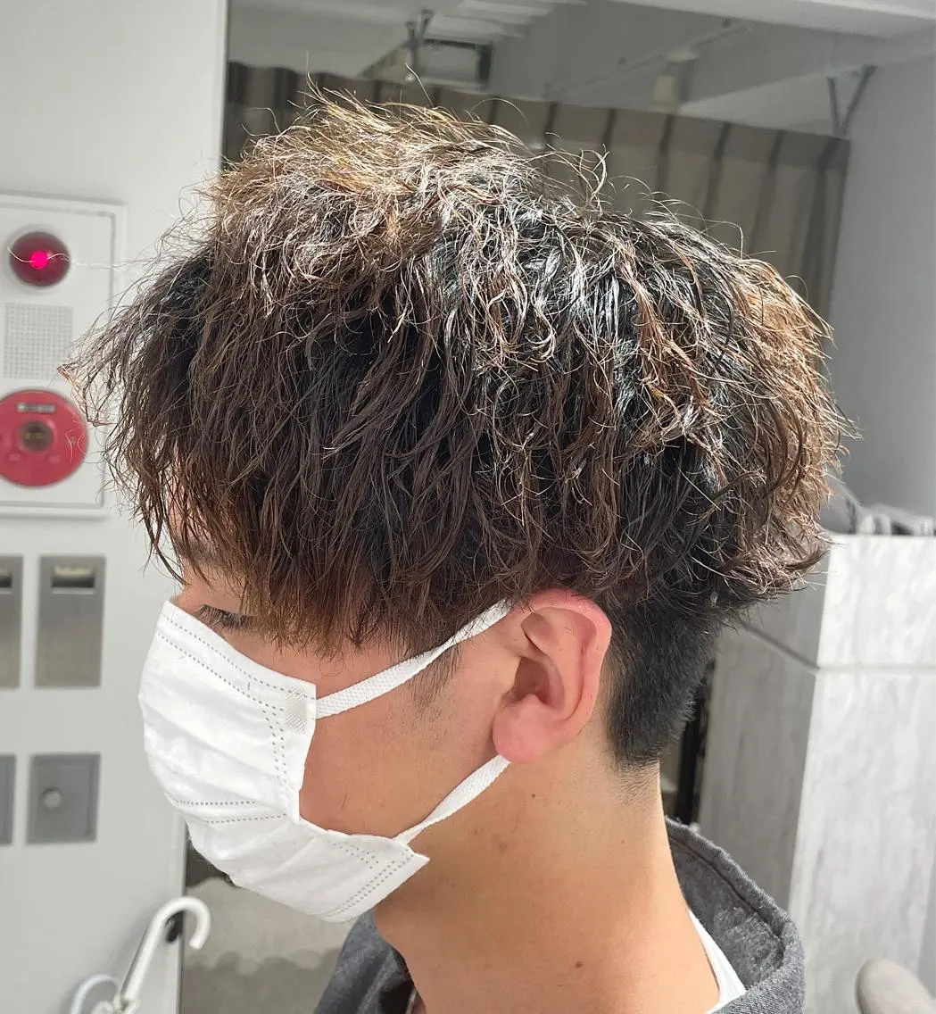 パーマ メンズ メンズスタイリスト✨ 助川龍哉のヘアスタイル
