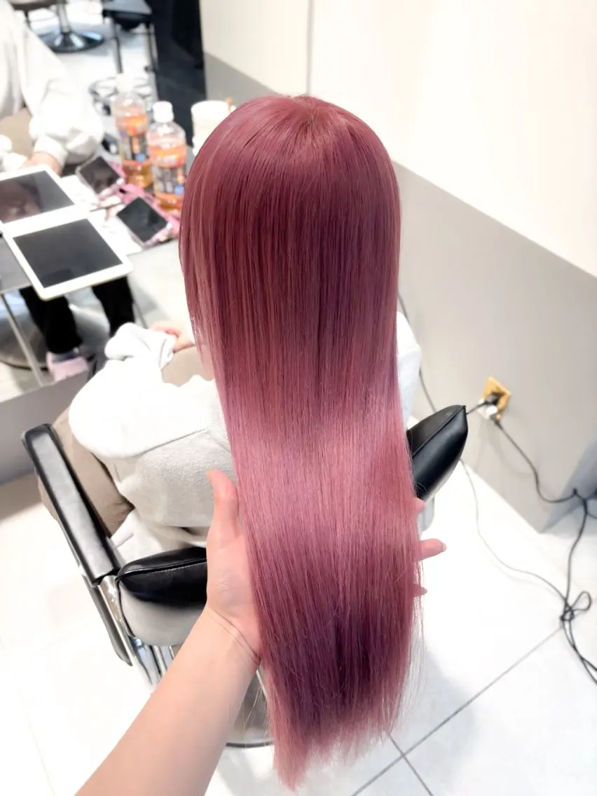 ロング カラー ヘアカラー トリートメント 柔らかgirly/ レイヤー/yuiのヘアスタイル