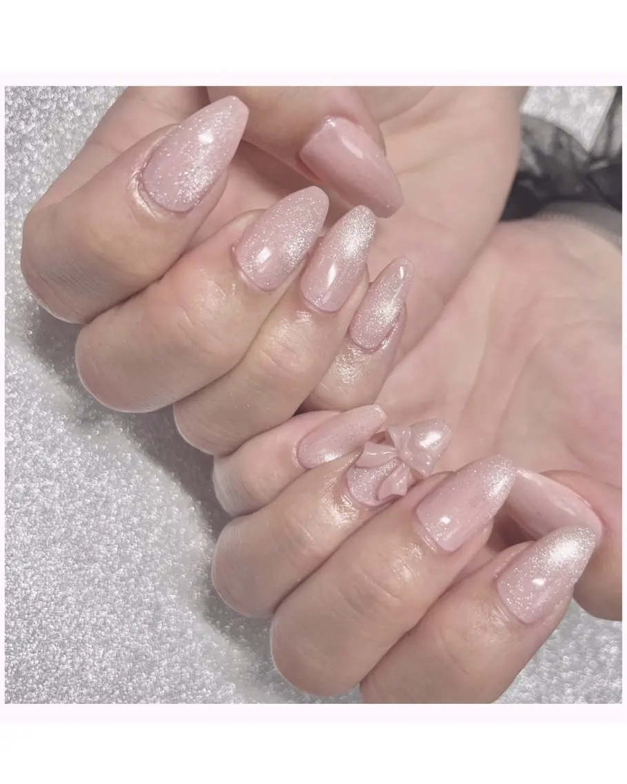 ネイル マグネットネイル BEE NAILのネイルデザイン