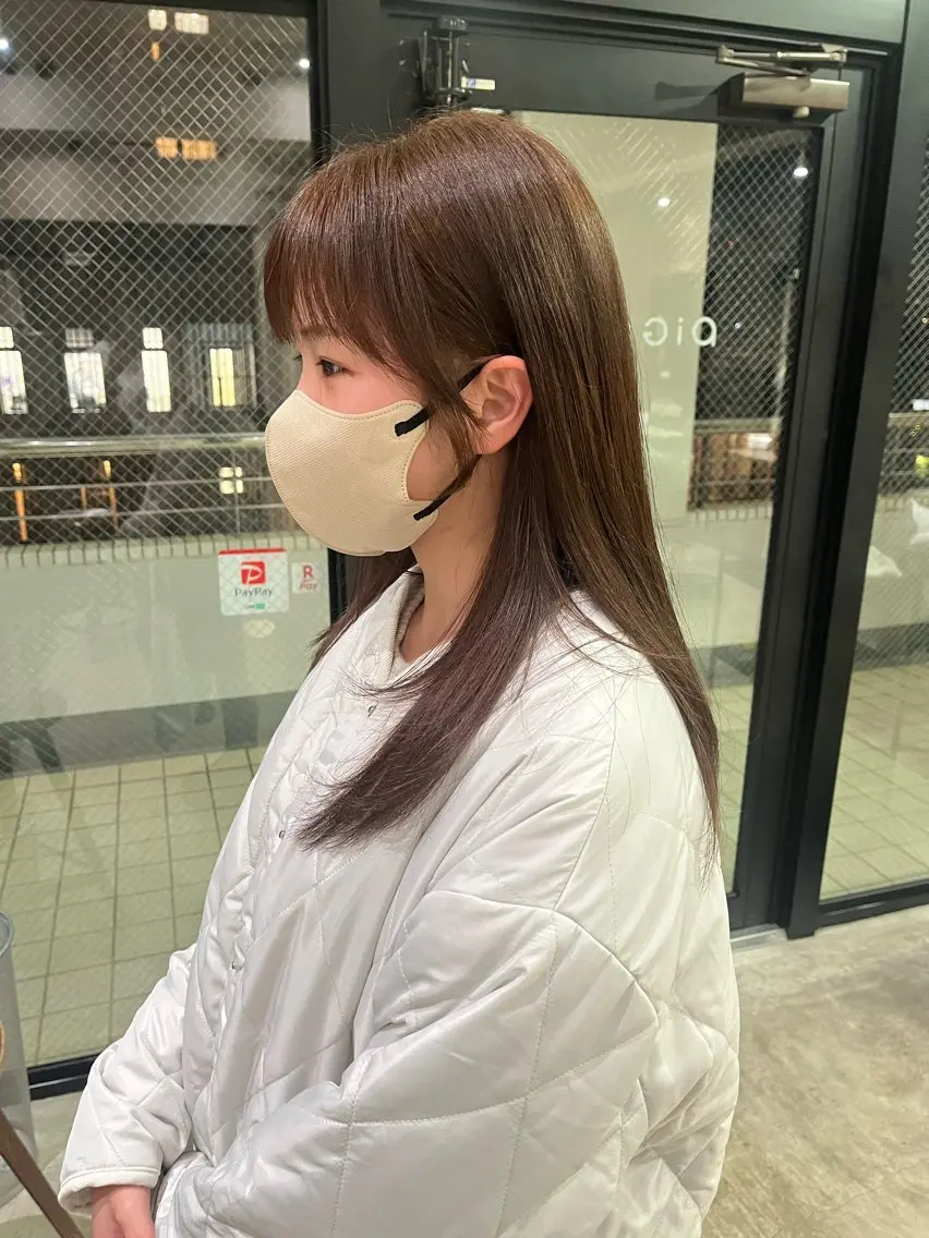 セミロング 顔周りカット 髪質改善×ブリーチ 無しWカラー🫧天神のヘアスタイル