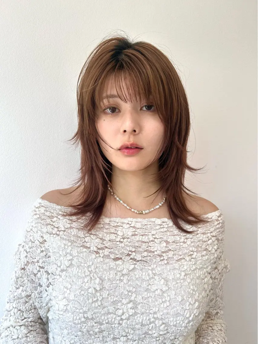 セミロング レイヤーカット 外ハネヘア カット 金山/くびれショート ショートボブAikaのヘアスタイル