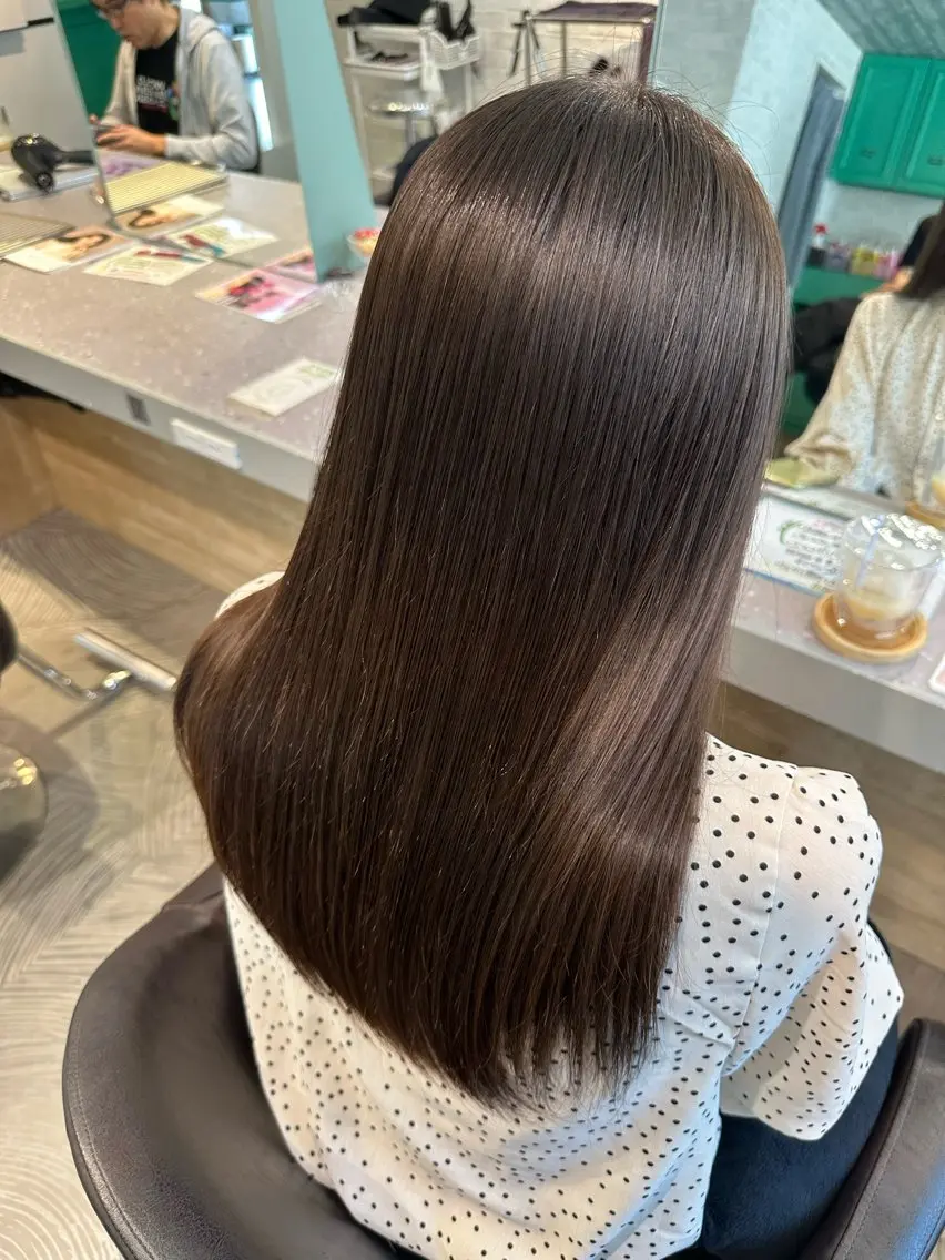 ミディアム 縮毛矯正 縮毛矯正 🍀毎日を嬉しくse ru全ておまかせ🍀のヘアスタイル