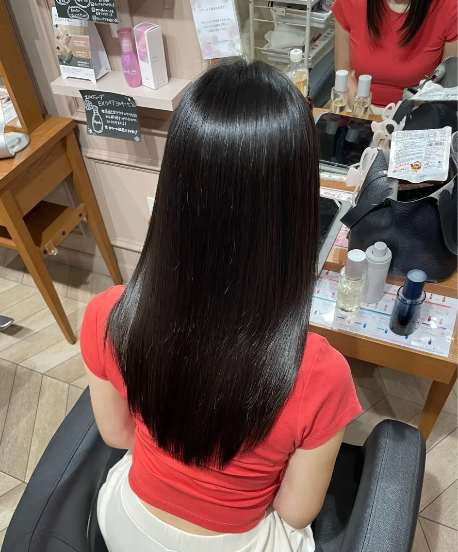 ロング 當間 栞夏のヘアスタイル