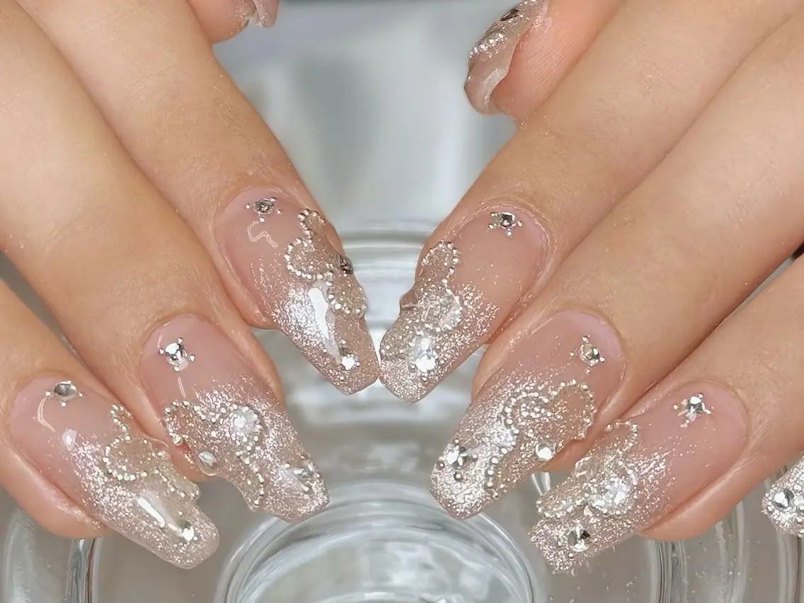 ネイル 韓国ネイル レース マグネットネイル シンプルネイル ワンホンネイル nail salon BONはるのネイルデザイン