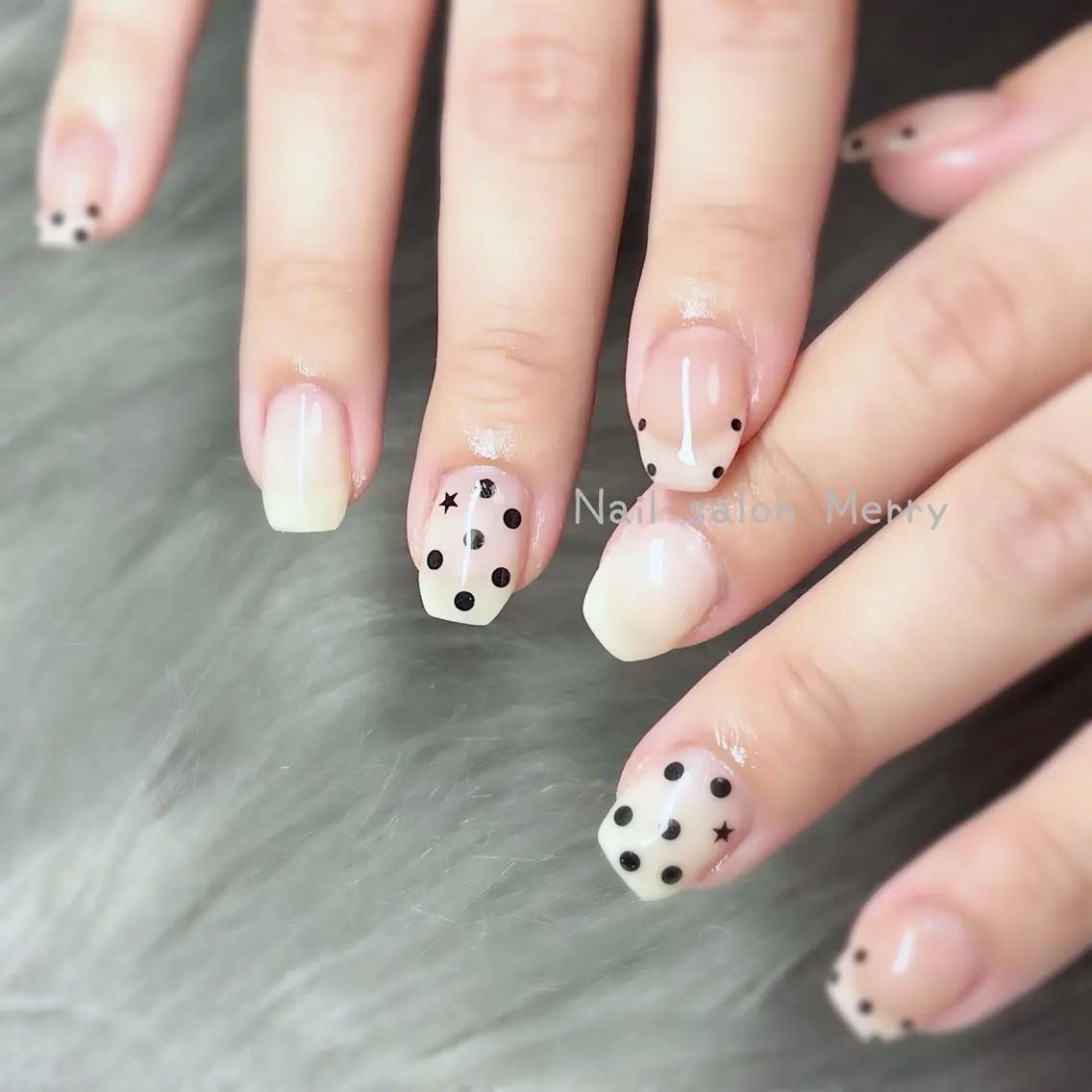 ネイル 持ち込み ハンドネイル Nail salon Merryのネイルデザイン