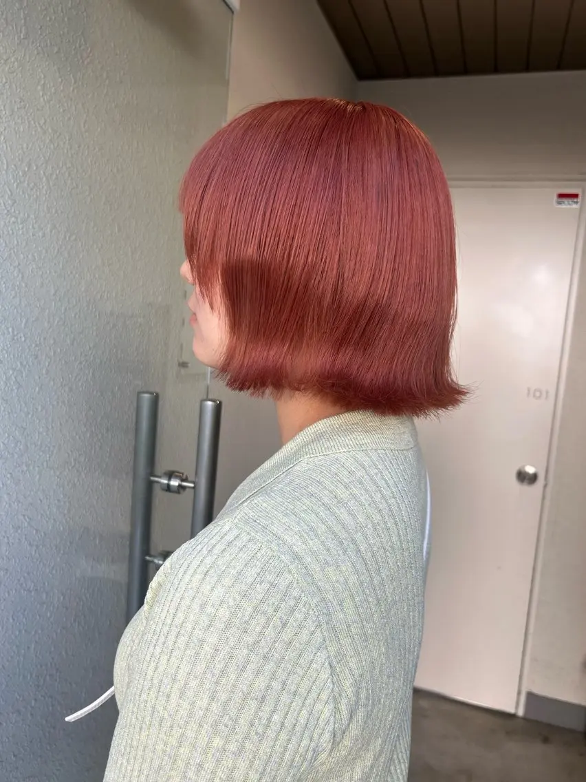 セミロング 薄暮 マツイ　レンのヘアスタイル