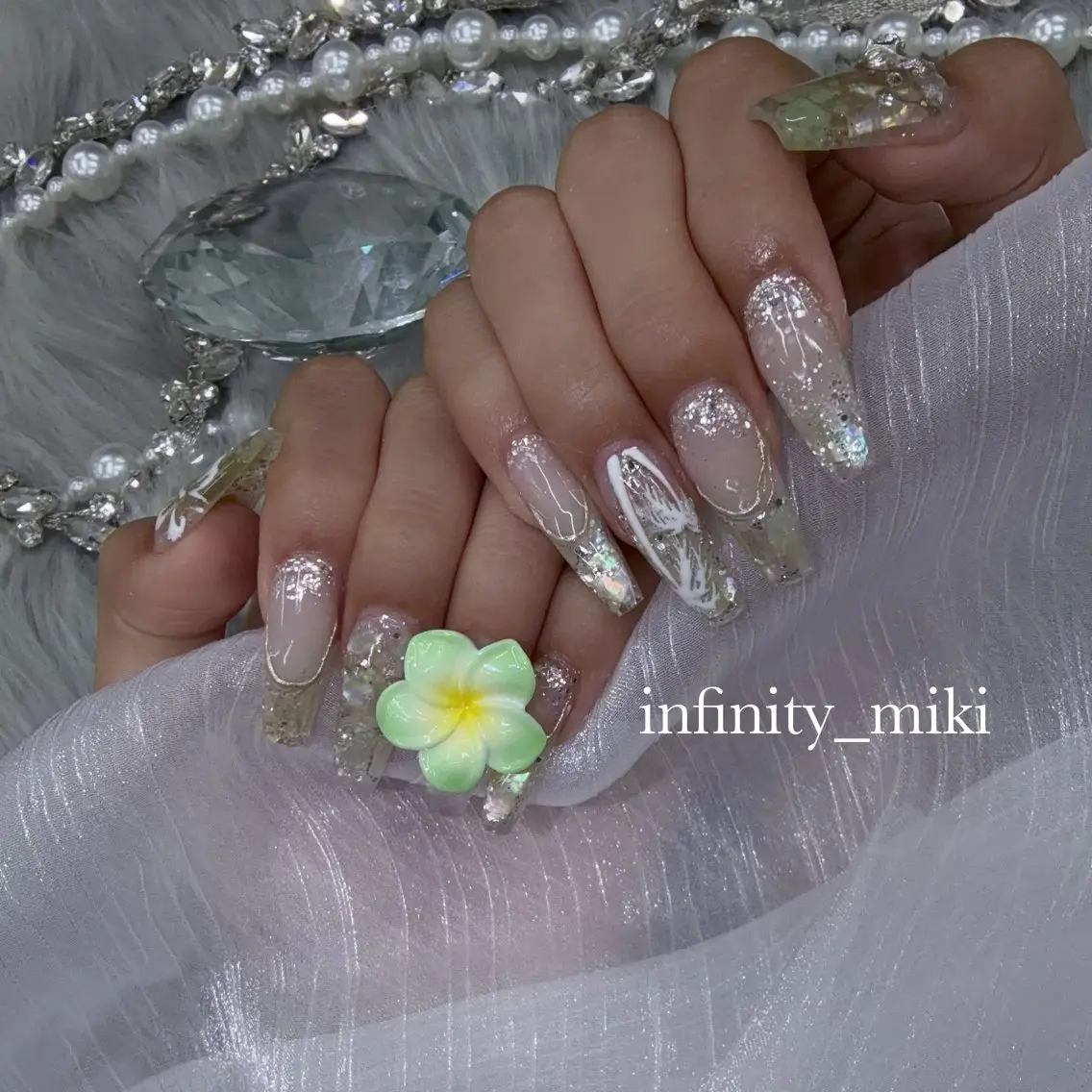 ネイル Infinity _mikiのネイルデザイン