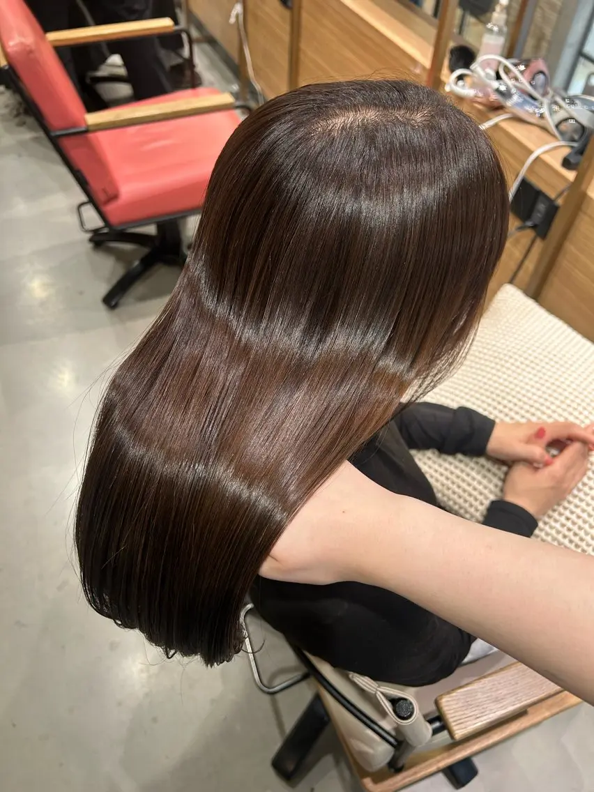 ロング カラー ブラウンカラー ナチュラルブラウン ヘアカラー トリートメント Hotaru/梅田 /茶屋町のヘアスタイル