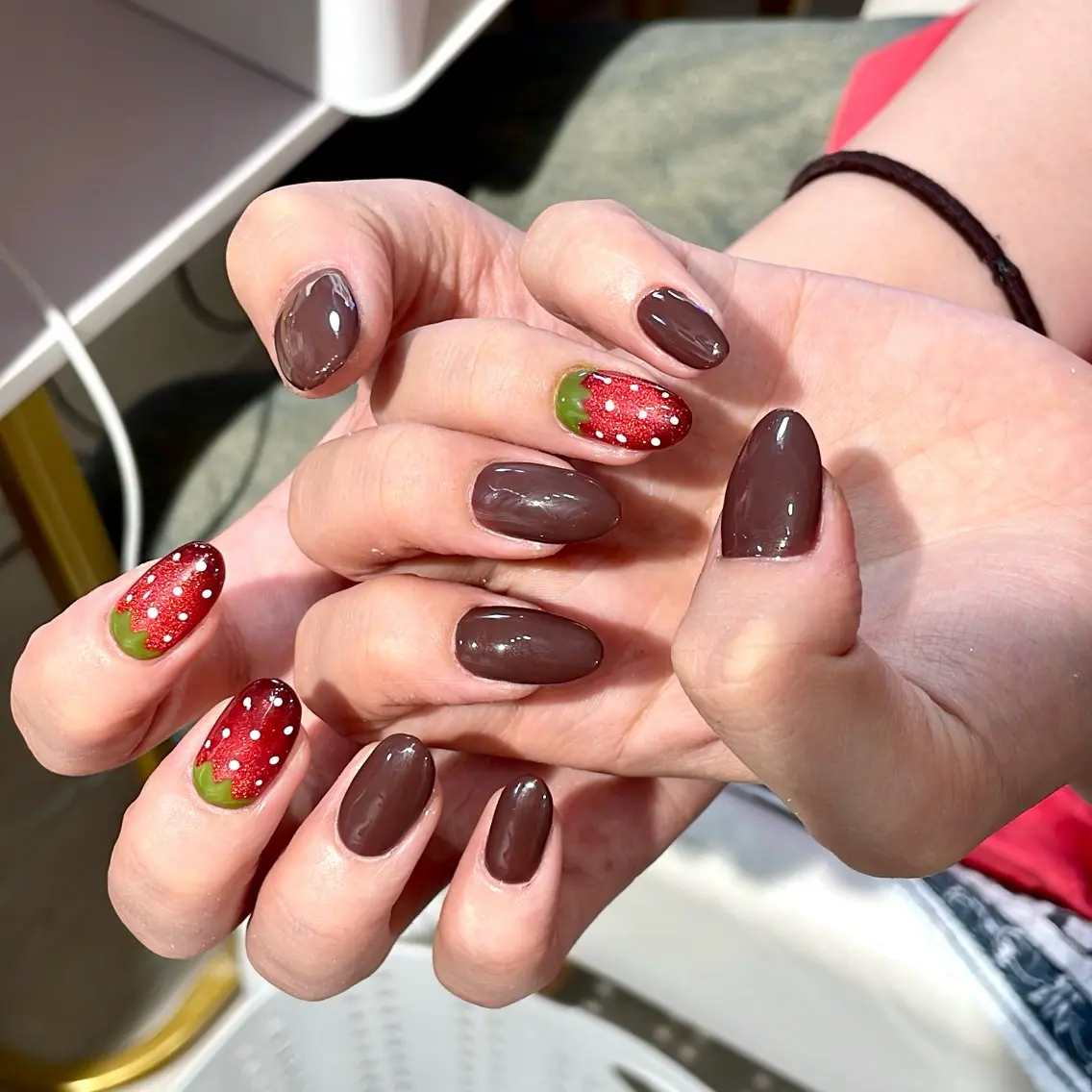 ネイル ハンドネイル ハンドケア SunNail池袋 🍧エミリーのネイルデザイン