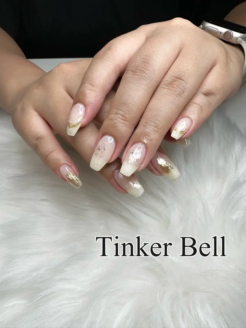 ネイル ミラーネイル ニュアンスネイル ハンドネイル Tinker Bellのネイルデザイン