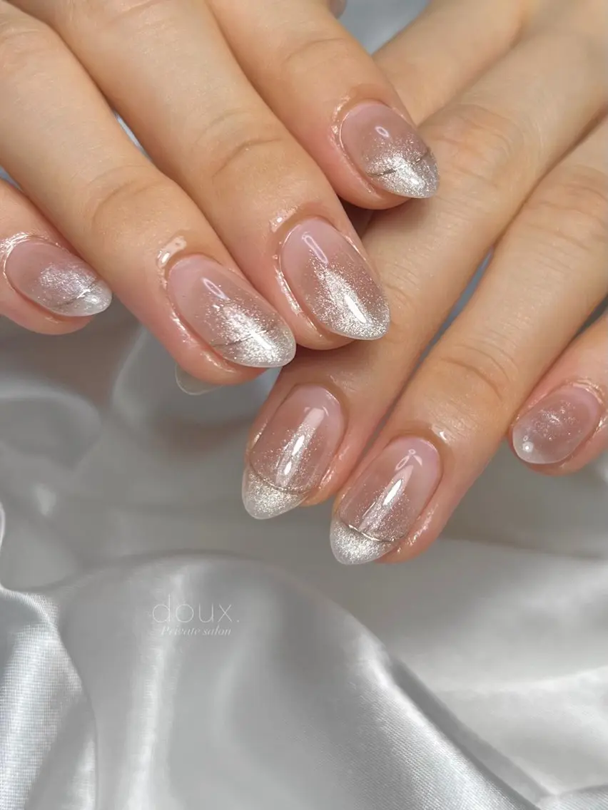 ネイル チークネイル フレンチネイル マグネットネイル ミラーネイル ニュアンスネイル doux. nailのネイルデザイン