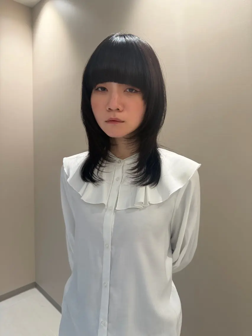 ミディアム ウルフカット カット パーマ トリートメント 阪上 沙織のヘアスタイル