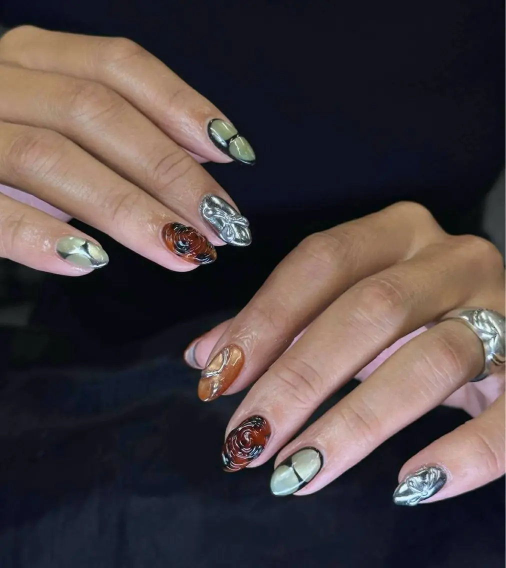 ネイル Iconic Nailのネイルデザイン