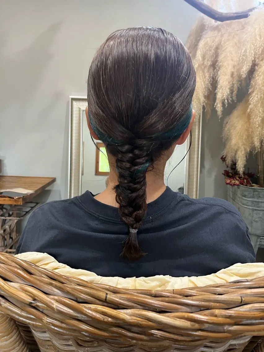 ミディアム カラー ブリーチ ブルーカラー デザインカラー ハイライトカラー ハイライト フクウラ ミホのヘアスタイル