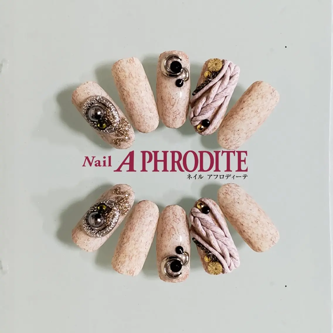 ネイル ジェルネイル ニュアンスネイル スカルプネイル ソフトジェル ネイルチップ Nail Aphroditeのネイルデザイン