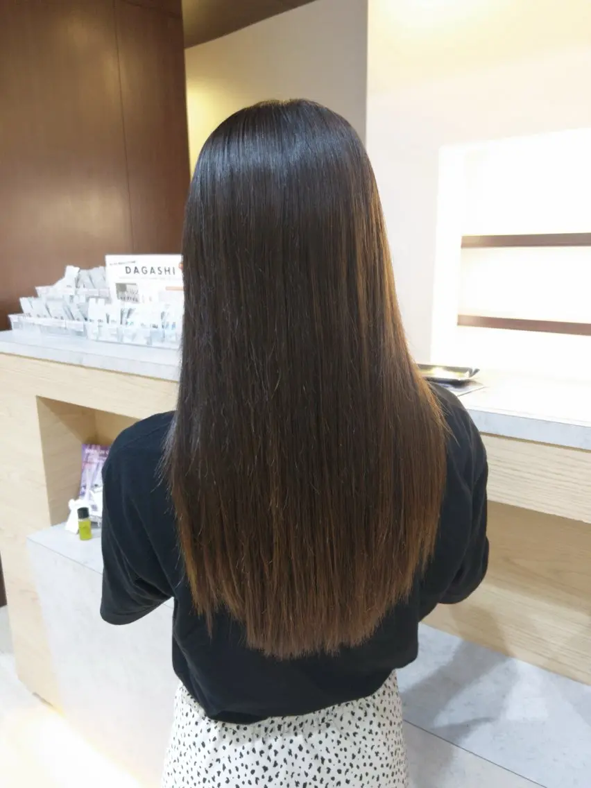 ロング 宇治橋 七海のヘアスタイル