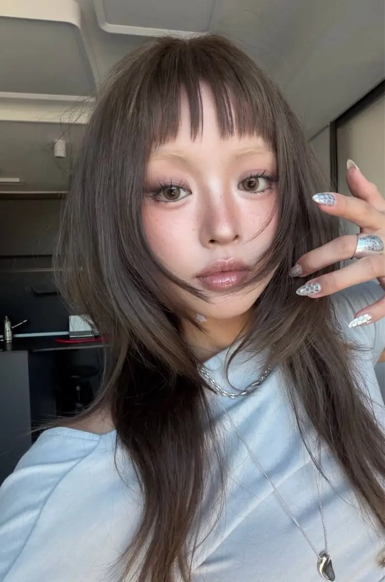 ロング 🤍海外girl🤍 ベージュ/ALISAのヘアスタイル