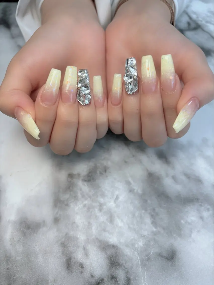ネイル ハンドネイル Kayo 💅のネイルデザイン