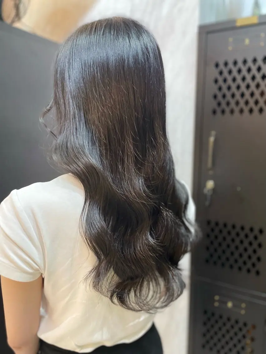 ミディアム 似合わせカット🫧透 明感カラー🫧maiのヘアスタイル