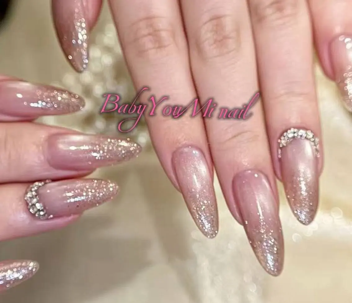 ネイル オーロラネイル チークネイル 成人式 フットネイル フレンチネイル ハンドネイル BabyYouMi nailのネイルデザイン