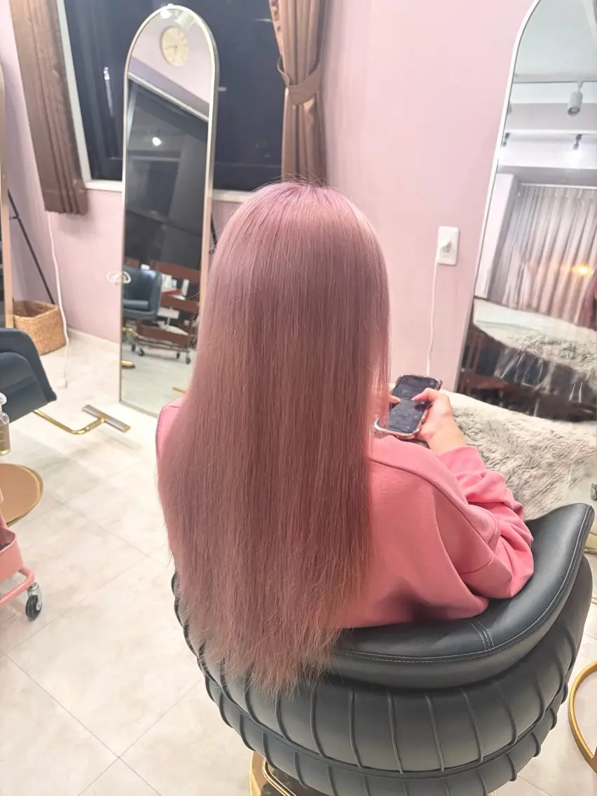 ロング カラー ブリーチ ブリーチカラー shizukiのヘアスタイル