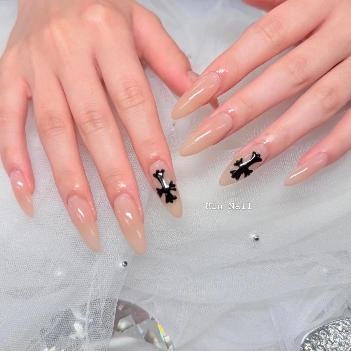 ネイル ハンドネイル HIN NAILのネイルデザイン