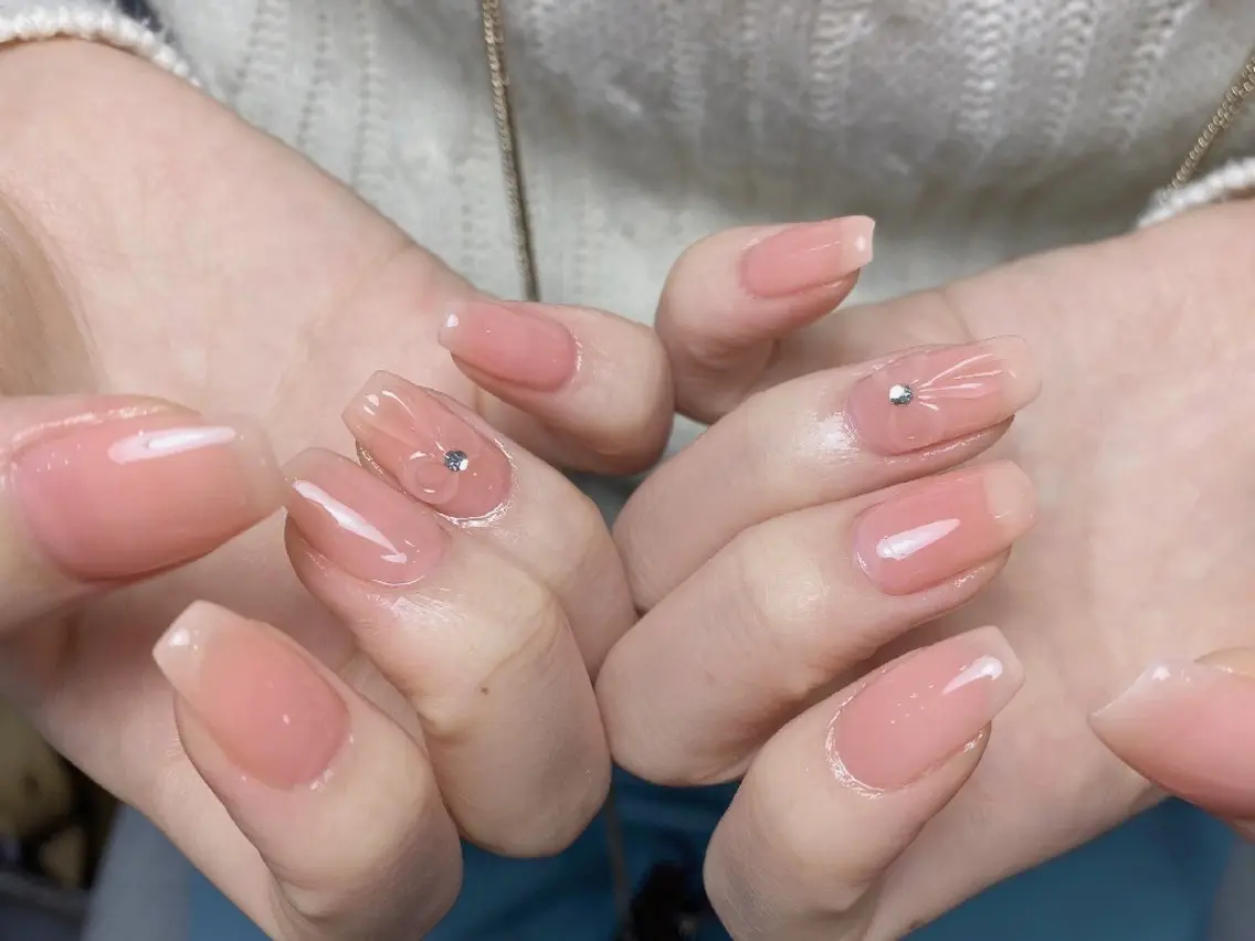 ネイル ピンク リボン シンプルネイル ハンドネイル UM Nail Salonのネイルデザイン