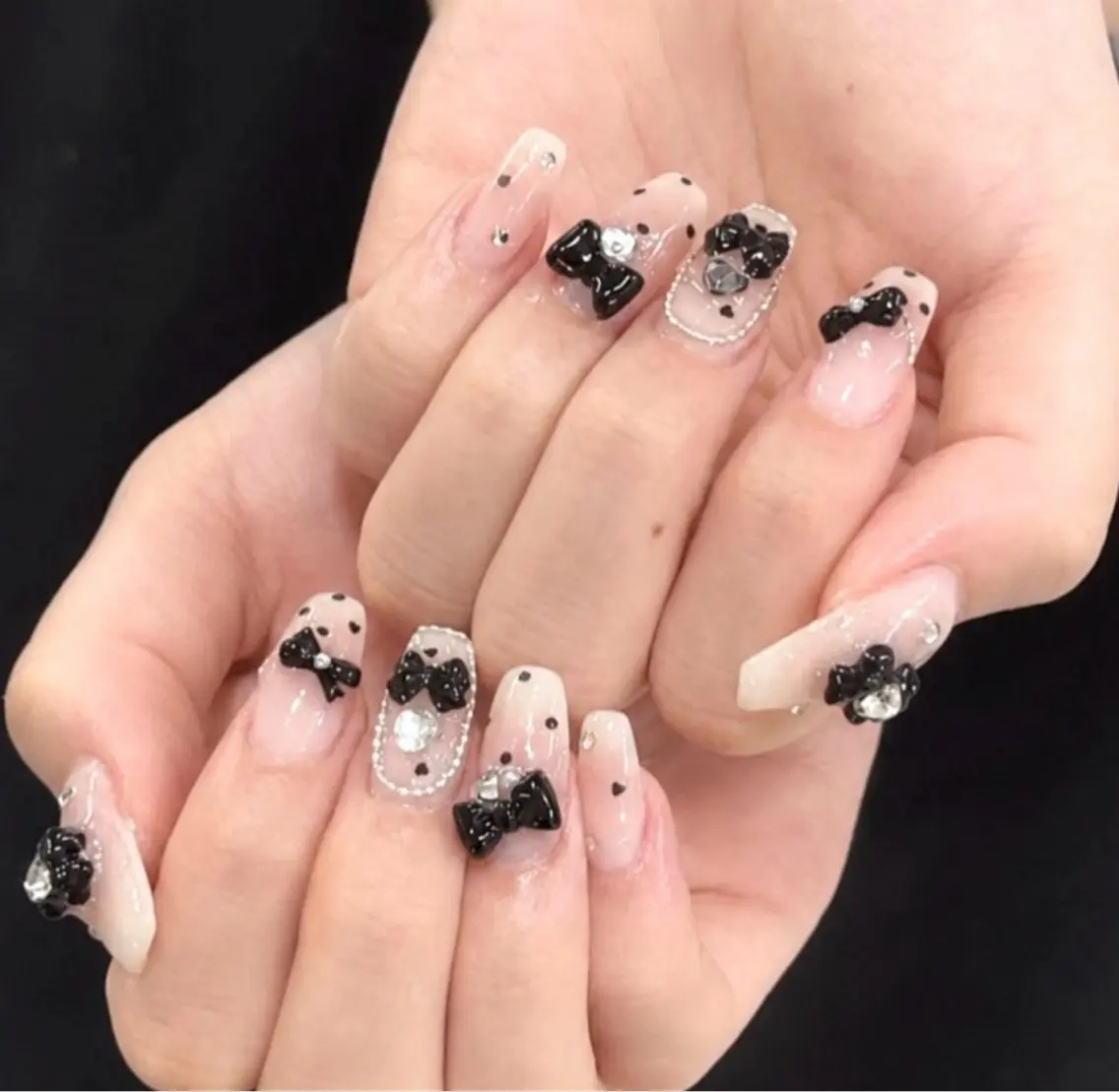 ネイル ハンドネイル natsumi .のネイルデザイン