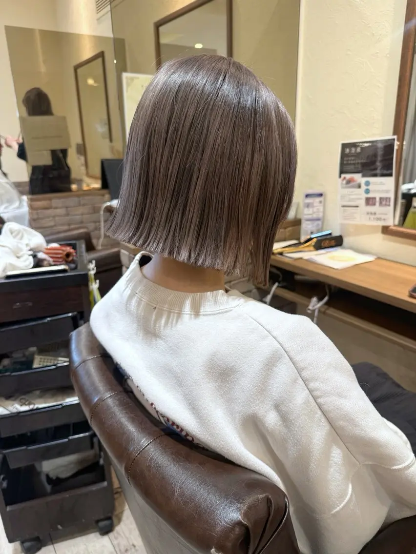 ミディアム カット ヘアカラー 🍎暖色🍊/ボブ/ ケアブリーチ/あいらのヘアスタイル