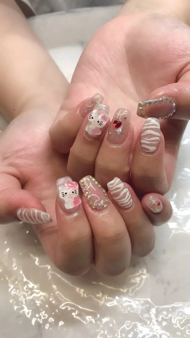 ネイル ✨アン ミユ✨のネイルデザイン