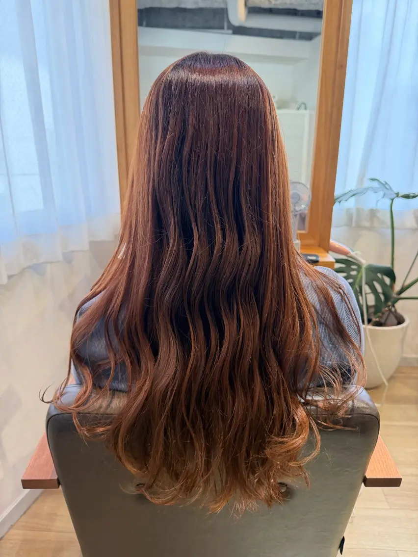 ロング ヘアカラー トリートメント RENA｜透明感 カラー×癒しスパのヘアスタイル