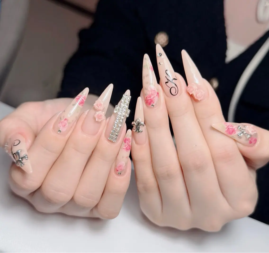ネイル アートネイル 韓国ネイル 持ち込み ワンホンネイル ハンドネイル Lenie Nail Salonのネイルデザイン