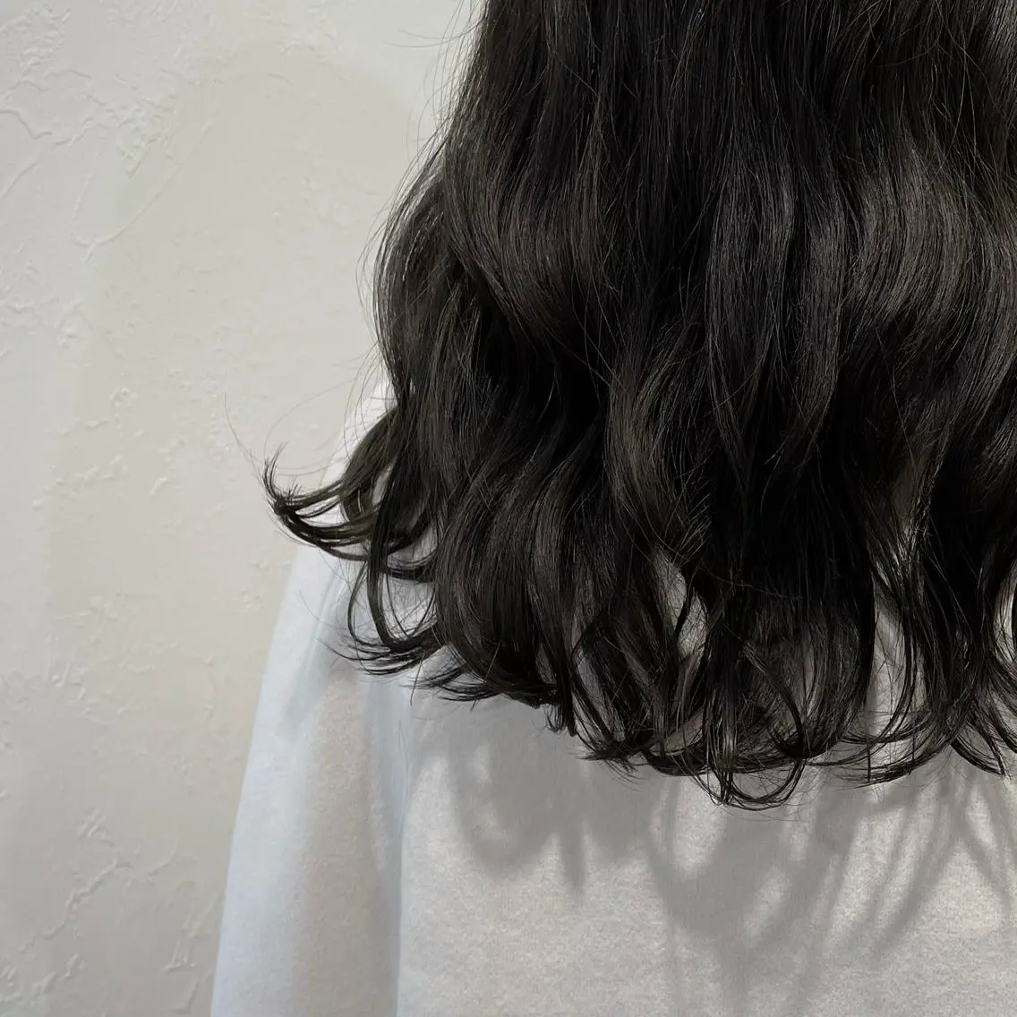 セミロング カラー shiho .のヘアスタイル