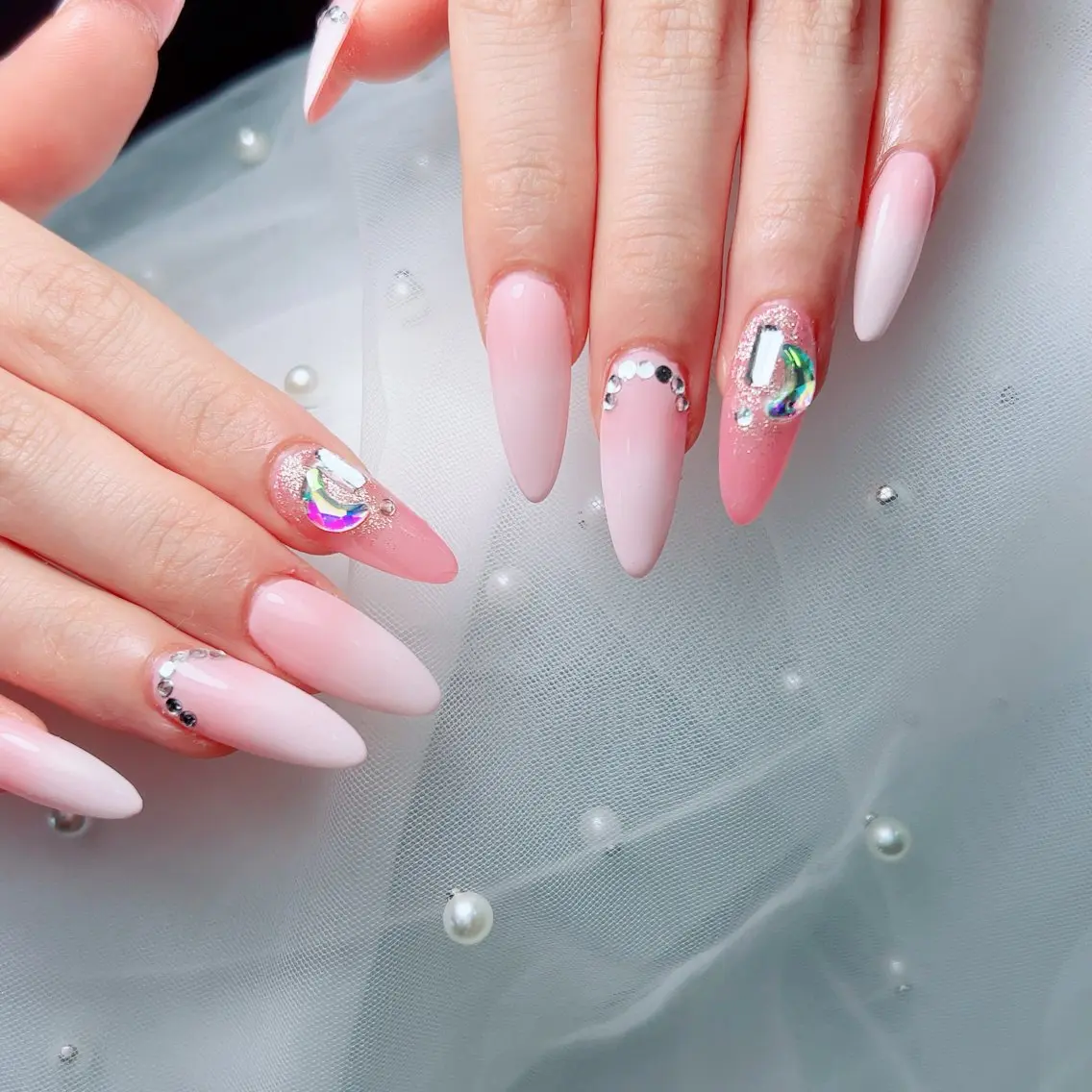 ロング ロング ハンドネイル gallery Yumiのネイルデザイン