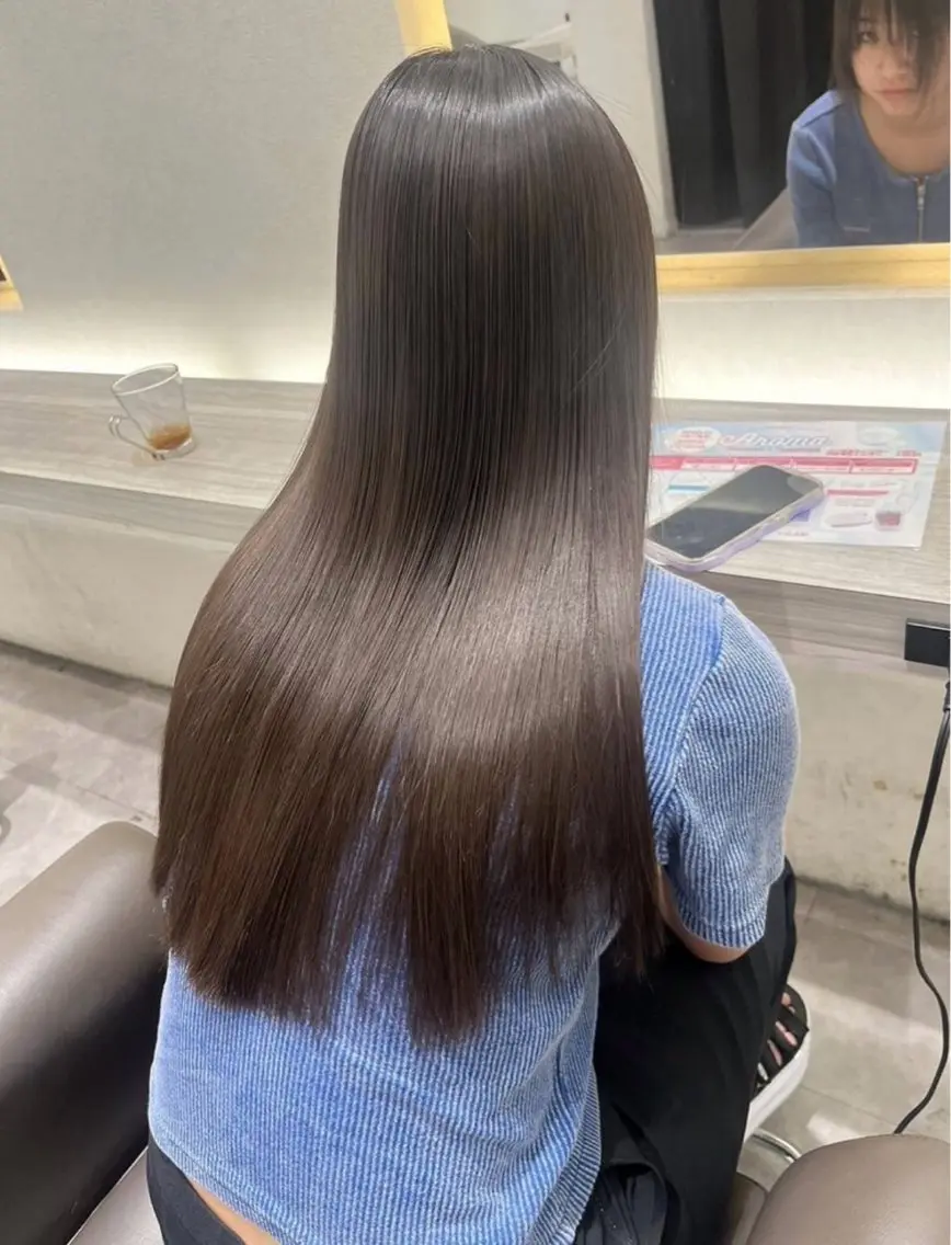 ロング 山口 祐美帆のヘアスタイル